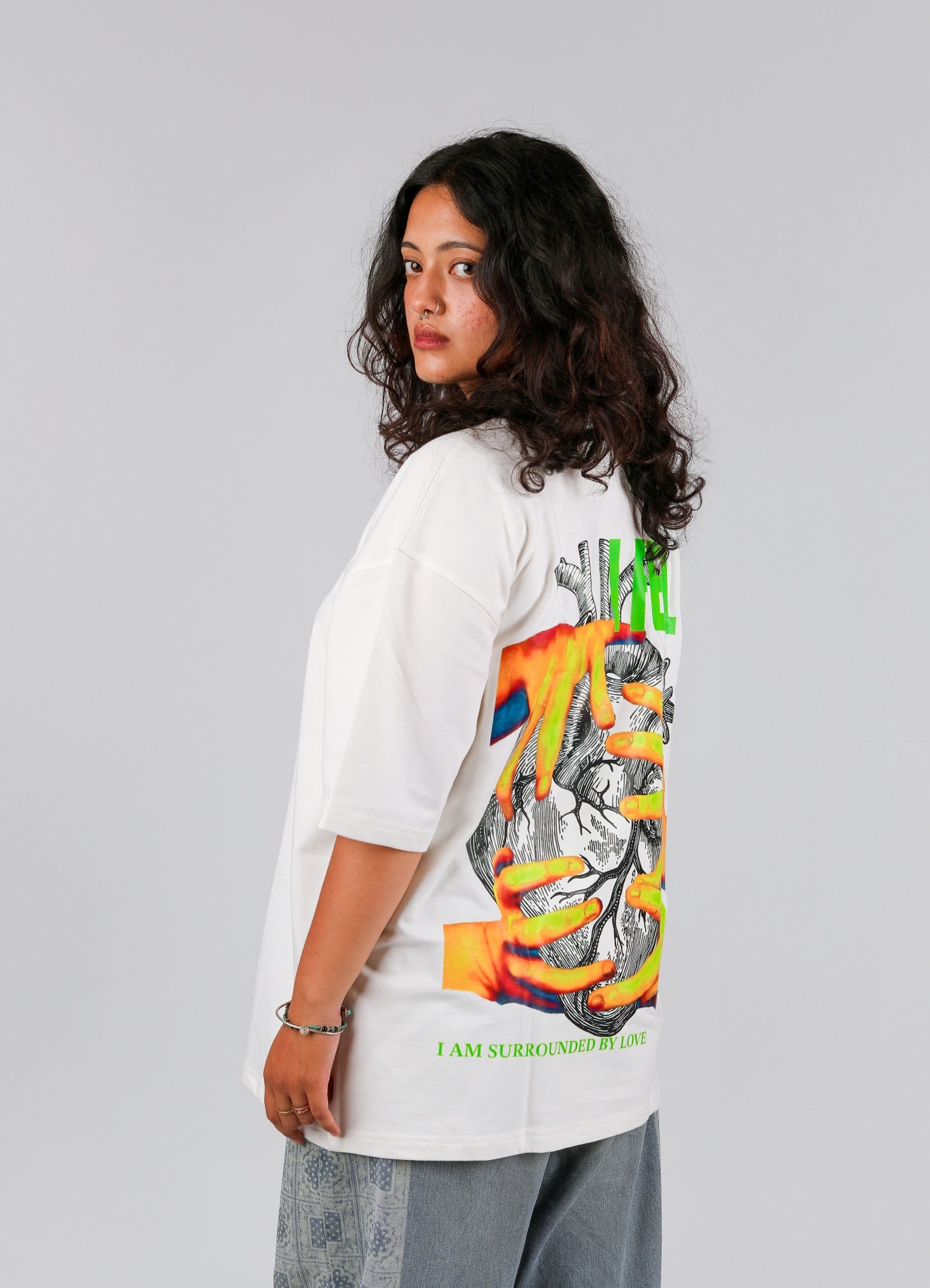 UNCHAINED LOVE T-SHIRT